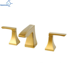Aquacubic CUPC Health Gold  Deck Mounted 3 Holes Bathroom Faucet